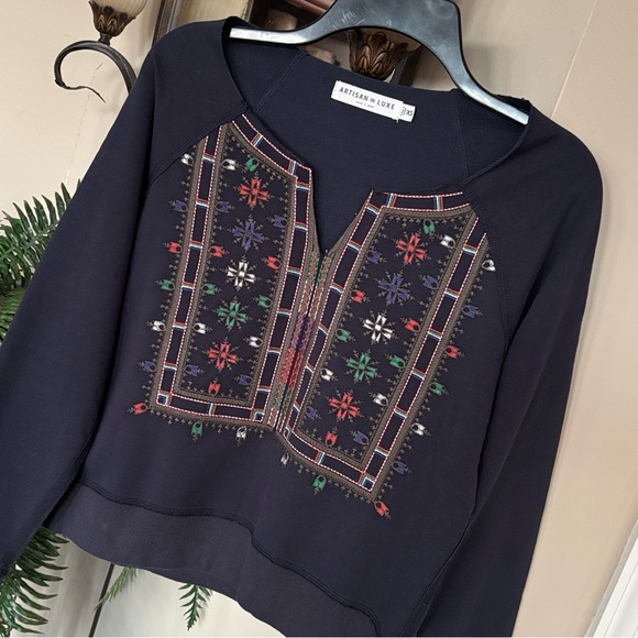 Artisan De Luxe Navy Blue Colorful Aztec Embroidered Boho Cropped Sweatshirt - Picture 4 of 12